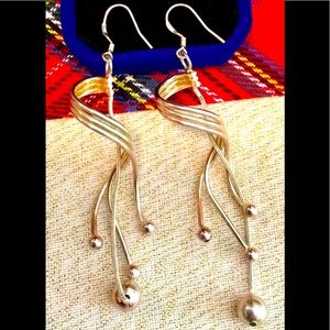 Absolutely Gorgeous 925 Sterling Silver Earrings